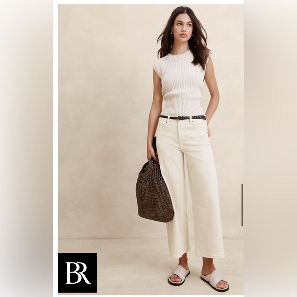 Banana Republic high rise wide leg crop